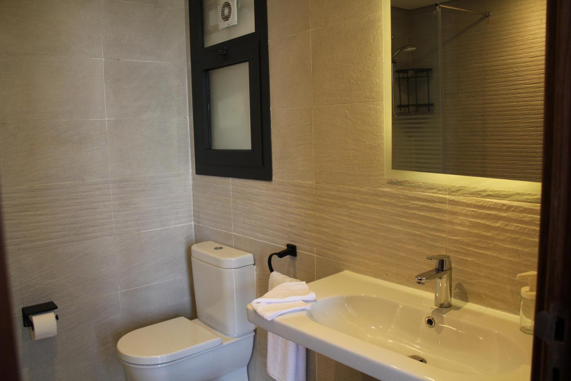 Hawker Stays! Elegant 2 Bedroom In Festival Apartment *
